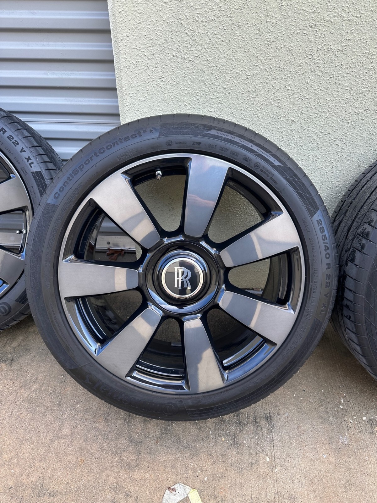 Genuine Rolls Royce Cullinan Wheels 7 Spoke With Continental Tires
