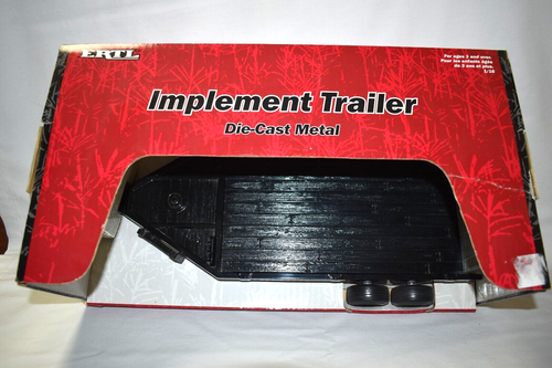 Ertl 1:16 Diecast Implement Trailer Black #14122 - Picture 2 of 4