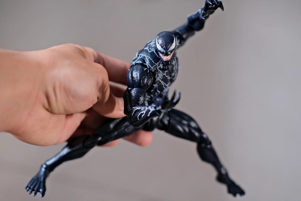 NEW Venom: The Last Dance Movie Marvel SHF Figure Venom 7