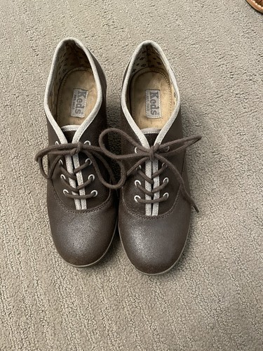 brown suede keds