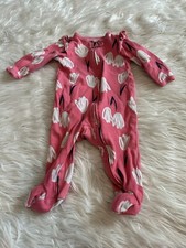 Carters Baby Girl Size 6 Month Pj Zip up Ome Piece