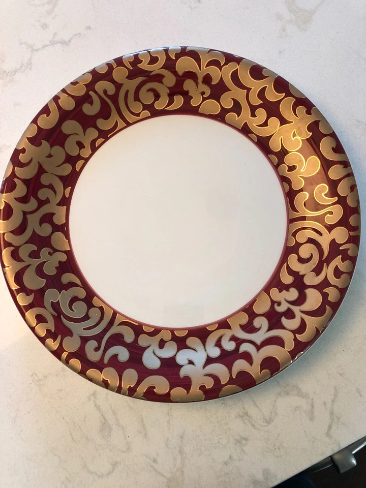 Crate&Barrel 16EA Dinner & Salad plates red/gold CERAMICA F.GIORGI VARM Holiday - Image 2 of 4