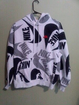 Disha Nike Men's Sportswear Club Sharpie Pullover Club Fleece