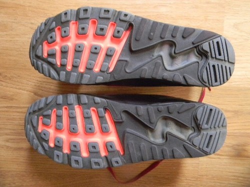 NIKE AIR MAX RUNNING SHOES MEN SIZE US 11 EXCELLENT CONDITION - Picture 4 of 5