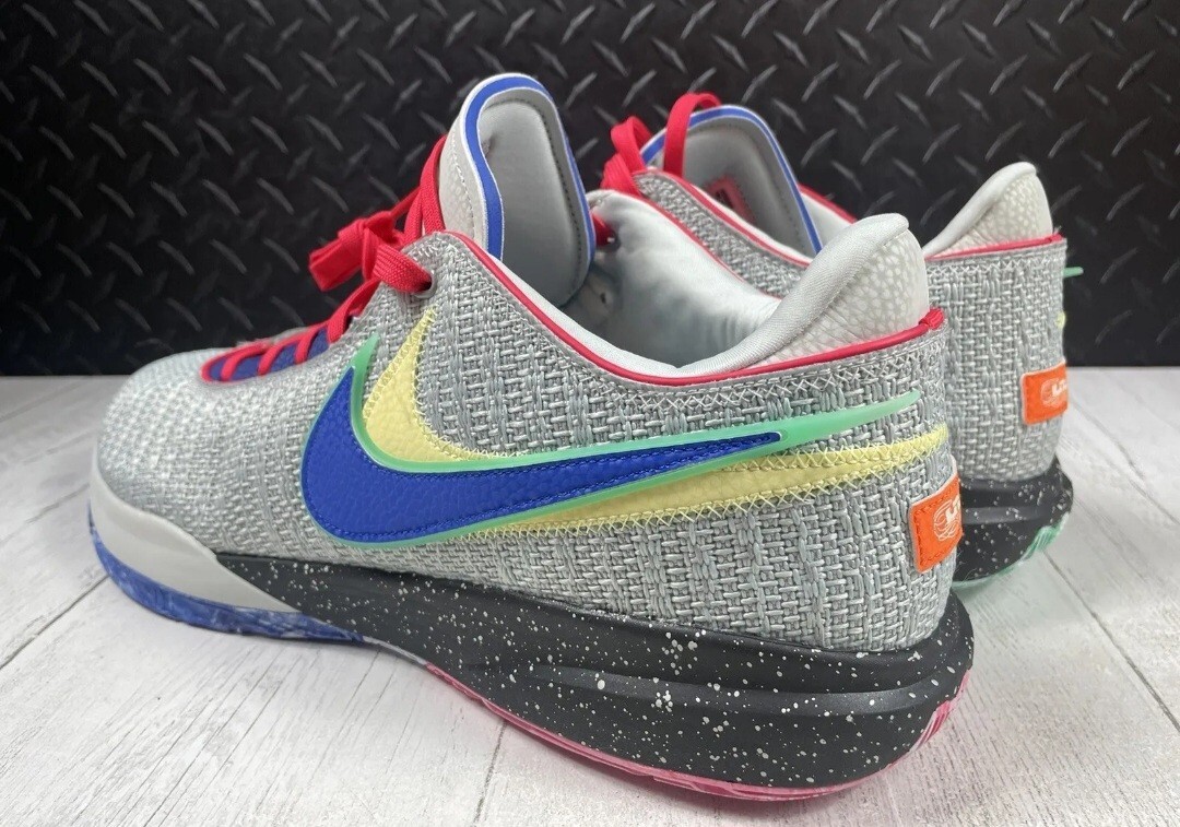 Nike LeBron 20 Nike Lifer Silver Yellow Black DJ5423-002 Mens Multiple Sizes Nike LeBron 20 Nike Lifer Silver Yellow Black DJ5423-002  main image 4