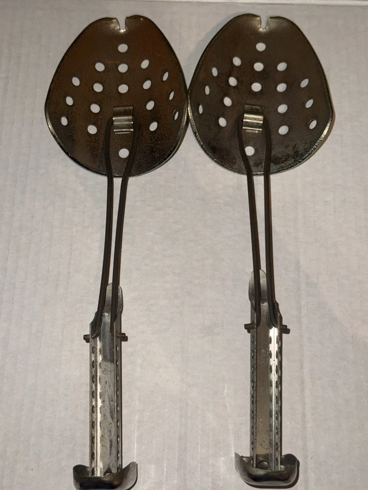 Estirador modelador de árboles de zapatos de metal martillado EKCO vintage de EE. UU. 2 de los años 50 ajustable Foto 2 de 4