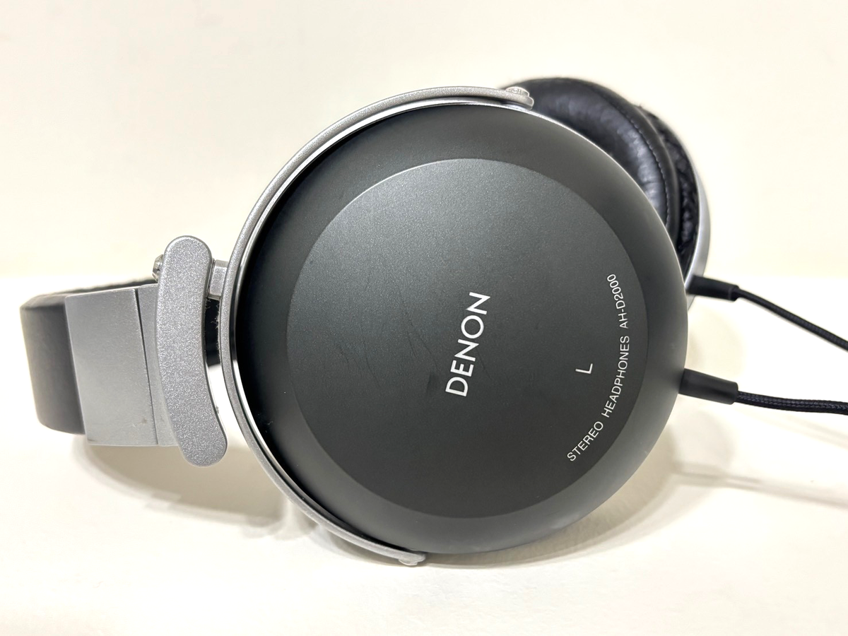 DENON　ヘッドホン　 AH-D2000‐k　近々終了致します。 Amazon.co.jp: Denon 密閉型オーバーヘッドヘッドホン ブラック AH