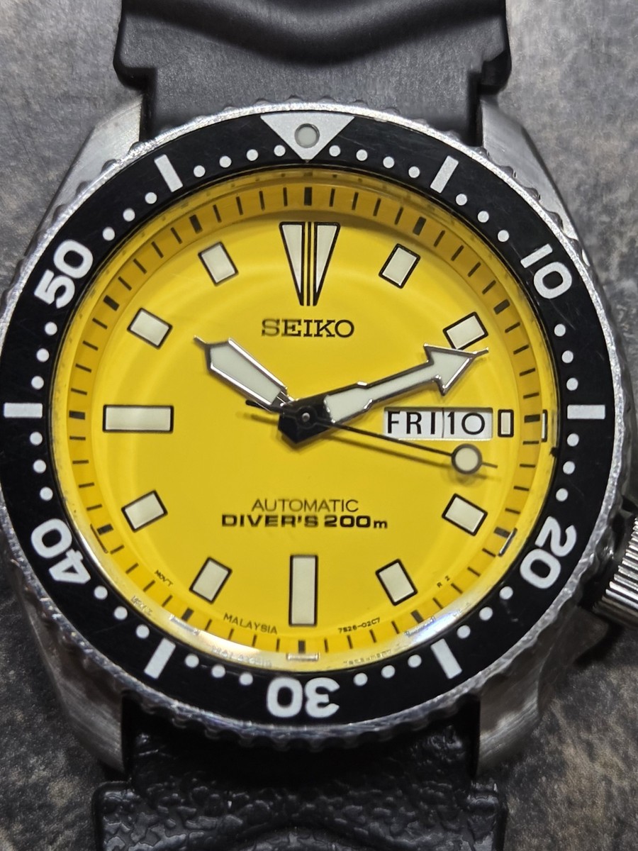 Seiko SKXA35 200m Dive Watch 'Bumblebee” Full Set. All Original