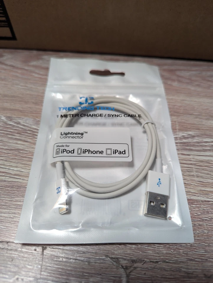 Trending Tech Apple 3 pies. (1m) Cable USB Lightning - Blanco Nuevo Precintado Lote De 100 Foto 2 de 4