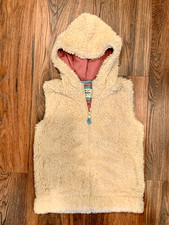 MINI BODEN Girls Cream Furry Vest, size 9/10