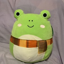 SQUISHMALLOWS WENDY THE GREEN  FROG PLUSH SOFT TOY  12”
