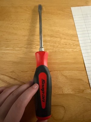 Snap On Flat Tip 5/16''  Instinct Soft Grip Standard Screwdriver Red SGD6BR