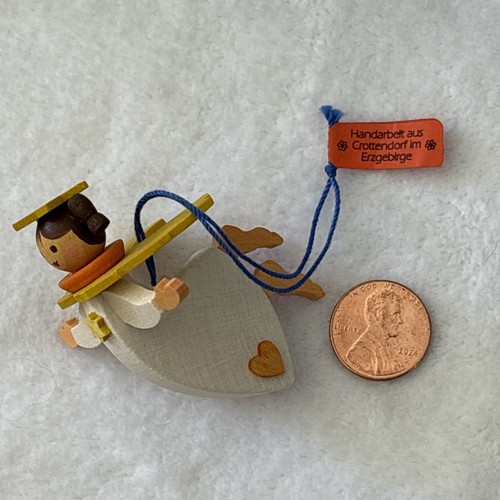 Floating Angel Handcrafted Ornament Graupner Holzminiaturen Family Erzgebirge - Picture 8 of 15