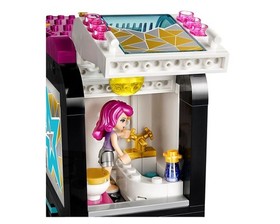 LEGO KPOP Demon Hunters & Friends Set 41106 Pop Star Tour Bus FULLY ASSEMBLED!