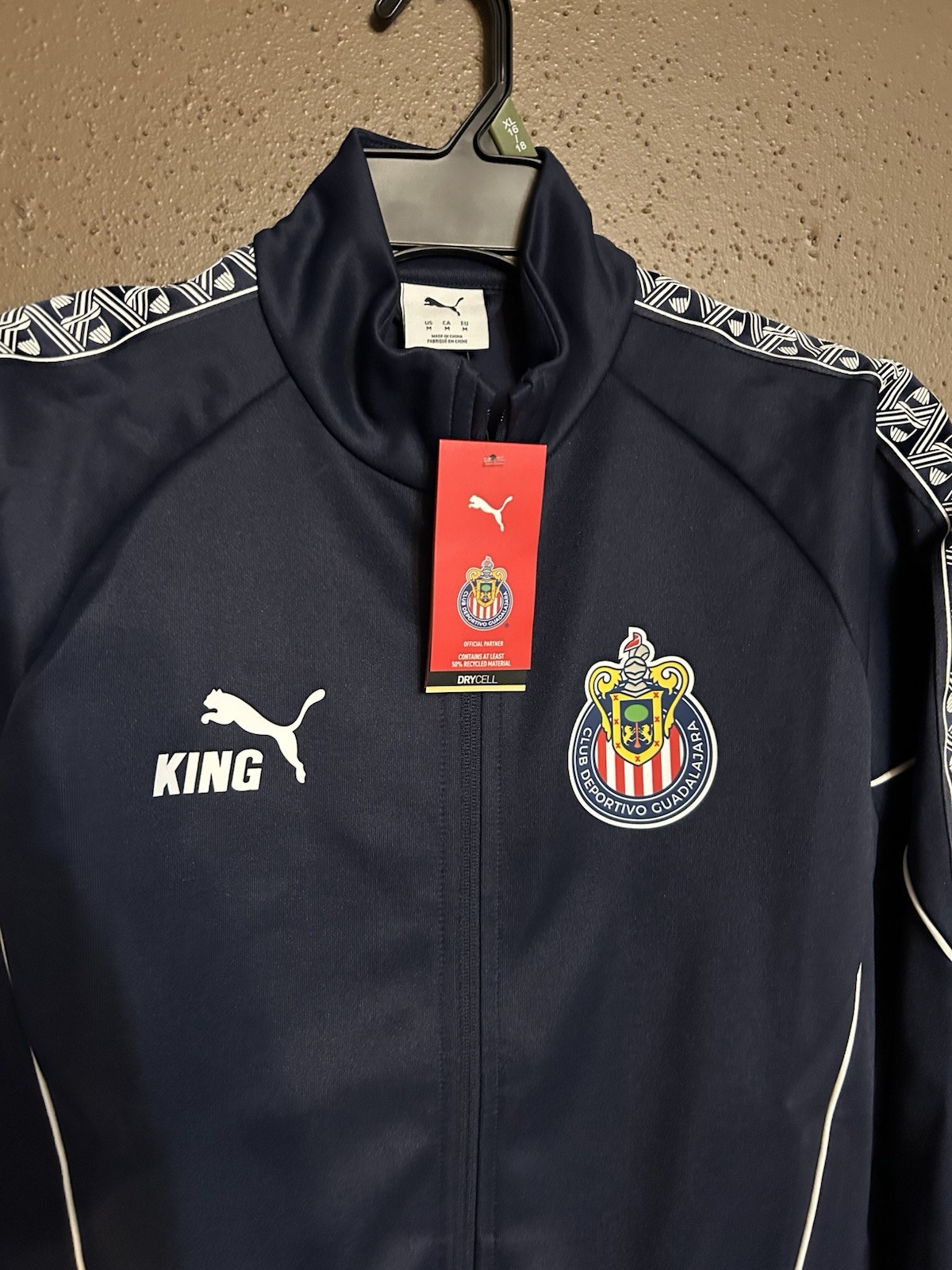PUMA Chivas King Anthem Jacket 25/26 New with Tags Size M thumbnail 4