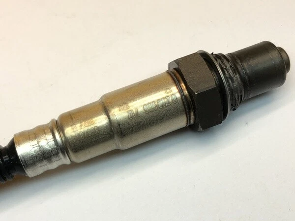 O2 sensor for Holden VE COMMODORE 6.0L 06-08 L76 L98 PostCAT Oxygen EGO 2YrW - Imagen 4 de 4