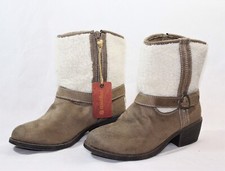 Makalu Boots Faux Suede and Faux Fur Boots 1.5" Heel Kids Size 2M NEW