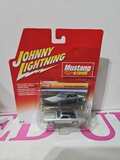 1/64 JOHNNY LIGHTNING MUSTANG FORDS 1968 FORD THUNDERBIRD SILVER BLACK TOP