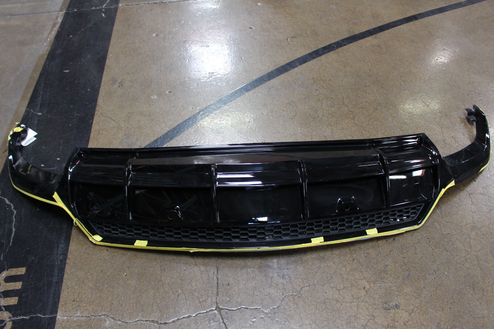 Lamborghini Urus, Rear Valance, Used, P/N 4ML807301, 4ML807568