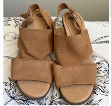 dr.scholls tan heeled womans sandals