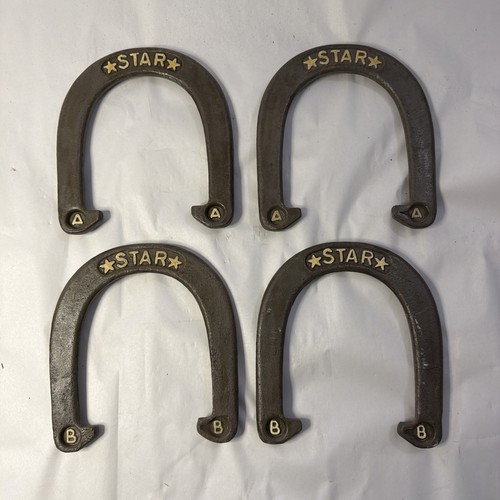 4 Vintage STAR Horse shoe Game