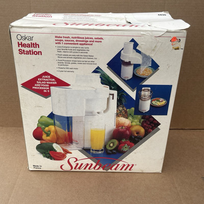 Sunbeam Oskar 4830 Health Station Processor Juicer New Never Used Damage Box VTG