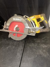 Dewalt Dcs577 Wormdrive Saw (FOR PARTS)