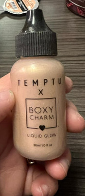Temptu - boxy charm - liquid glow - face highlighter