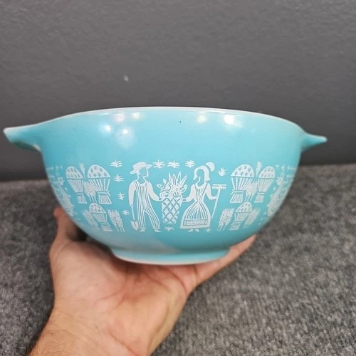 Pyrex #442 Amish Butterprint 1 1/2 Quart Bowl 1.5 QT Turquoise Cinderella