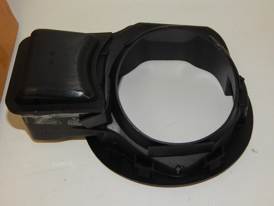 Novo OEM 1999-2002 Mercury Cougar tanque de combustível enchimento a gás caixa de bolso abertura - Imagem 2 de 4