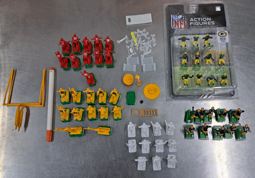 LOT - Tudor Electric Football Action Figures- 11 Green Bay Packers-1”-2015-New