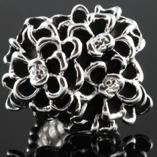 FASHION STRETCH RING COCKTAIL SILVER TONE BLACK FLOWER BOUQUET CELEBRITY STYLE
