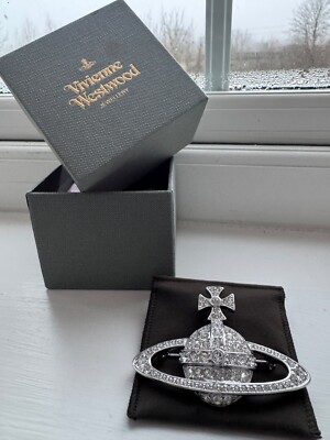 Vivienne Westwood BAS RELIEF BROOCH ブローチ svw502 Vivienne Westwood ヴィヴィアンウエストウッド BAS RELIEF