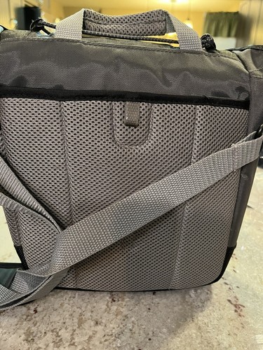 Case Logic Camera Bag With Belt Loop Removable Shoulder Strap Black - Picture 5 of 7