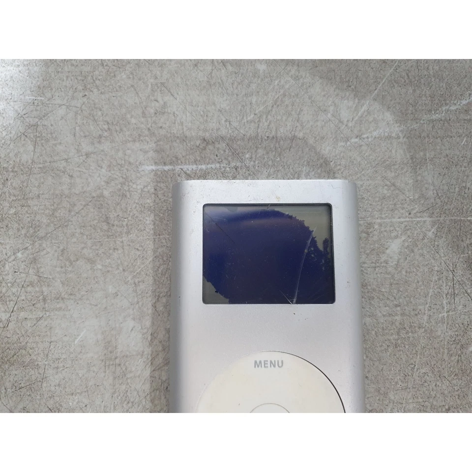 Apple iPod Mini (1st-Gen) A1051 MP3 Media Player Silver 1.67" Display For Parts - Image 2 of 4