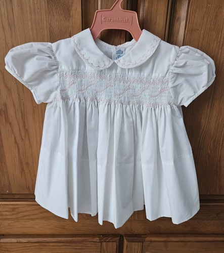 Vintage Feltman Brothers Baby Girls Embroidered Smocked White Dress 6-9 Months