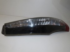 Feu arrière Mitsubishi GRANDIS