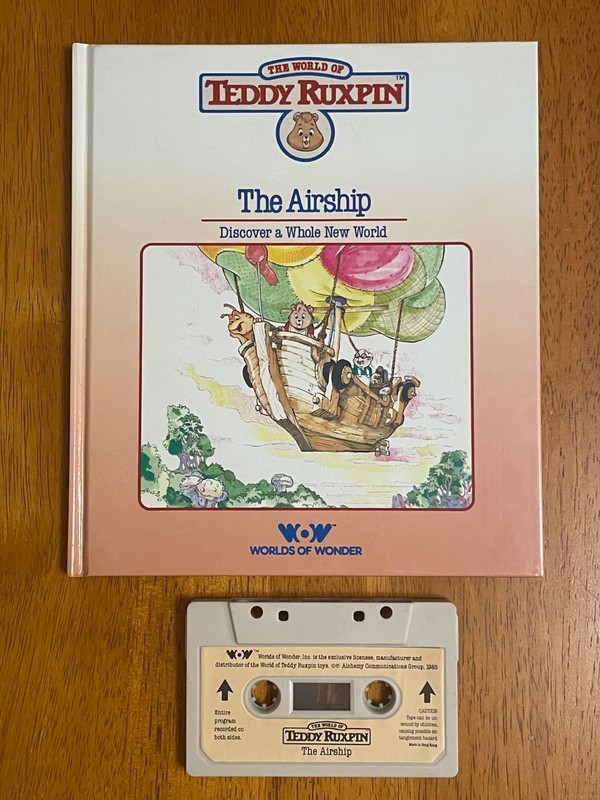 Original TEDDY RUXPIN Story Book and Cassette Tape - THE AIRSHIP - Great cond.
