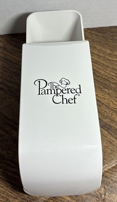 Pampered Chef Measuring Cup  1/4 to 1 Cup Adjustable Scoop Slide Dry