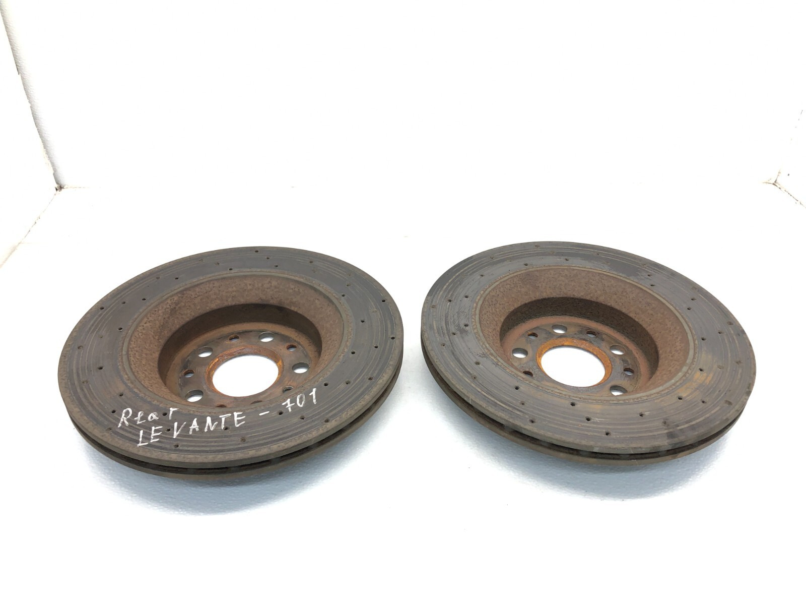 2017-2020 MASERATI LEVANTE LEFT RIGHT REAR DISC BRAKE ROTORS OEM #NOTES