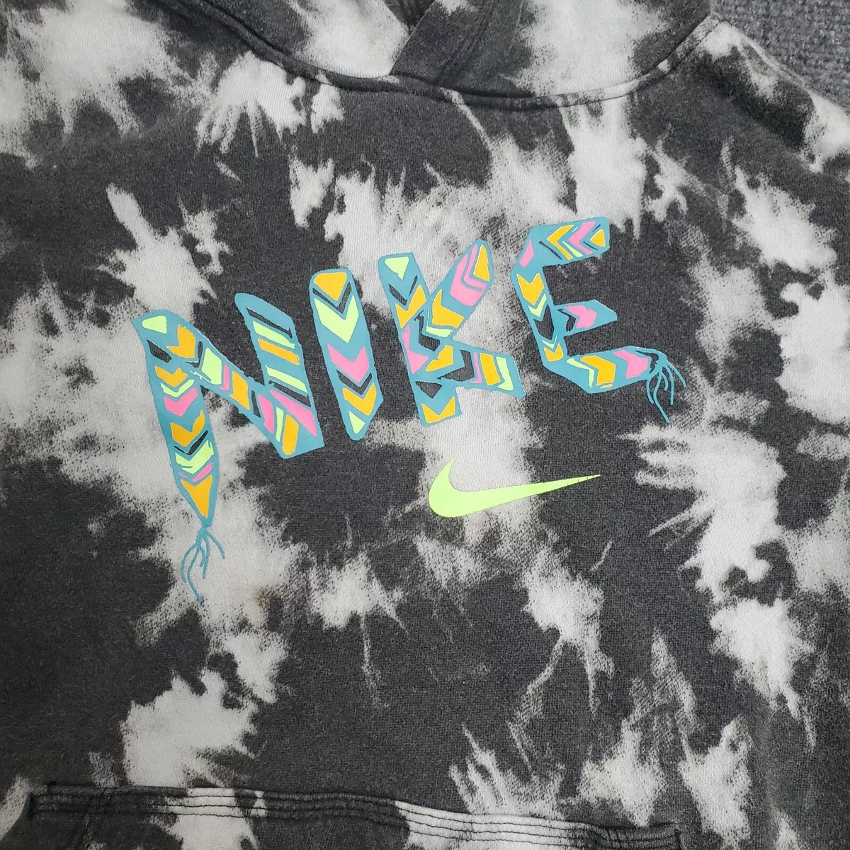 Nike youth cheap medium size
