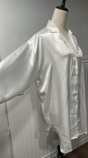 Vintage Victoria's Secret Sz L Gold Label Button Cream Satin Sleep Shirt