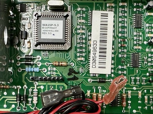 Honeywell VISTA-15P Alarm Control Panel Board Only SAVS15P53 W/ Manuals - Picture 4 of 6