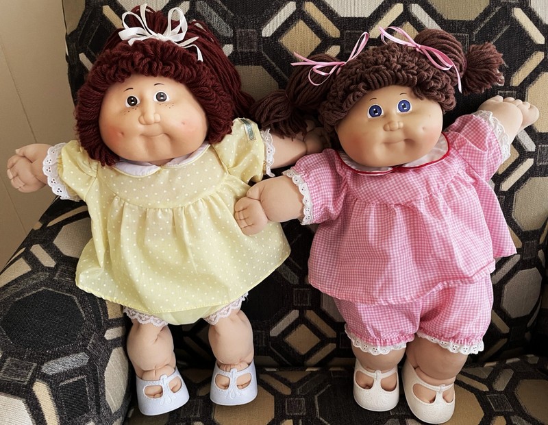 CABBAGE PATCH KIDS DOLLS  FRECKLES  LOT OF 2
