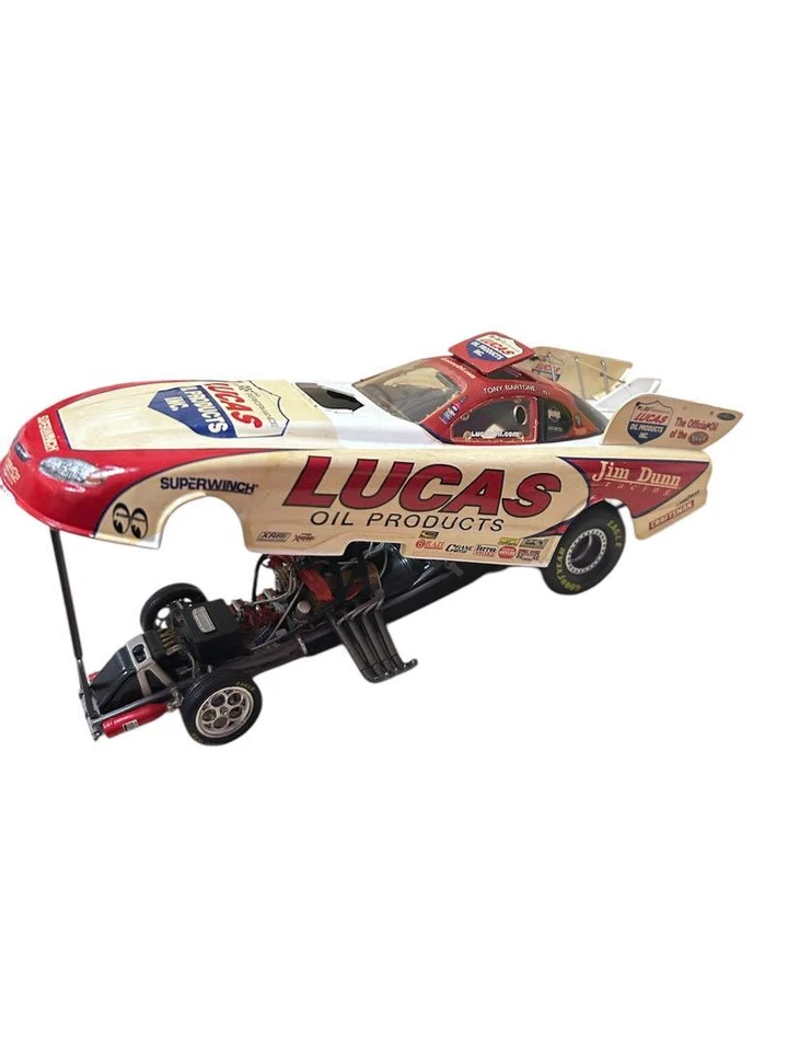 NHRA Funny Car 1/24 scale 2006 Lucas Oil Diecast Jim Dann Chevrolet Monte Carlo - Изображение 2 из 4