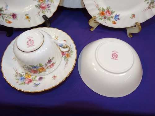 BEAUTIFUL MINTON CHINA MARLOW 6 PIECE PLACE SETTING S-309 MULTI-FLORAL ENGLAND - Picture 9 of 10