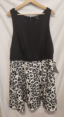 City Studio Fit Flare Dress Sz 20W Black White Floral Velvet Zip Up | eBay City Studio Fit Flare Dress Sz 20W Black White Floral Velvet Zip Up | eBay