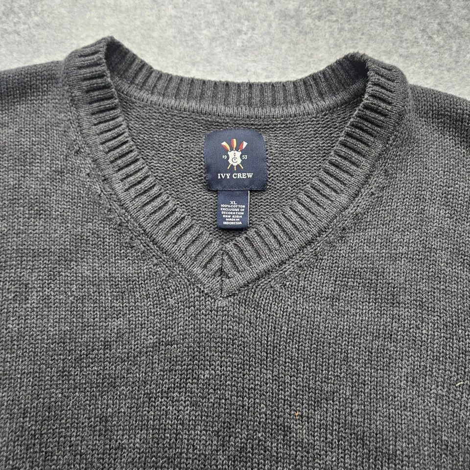 Chaleco tejido gris XL de Ivy Crew para hombre Foto 2 de 4