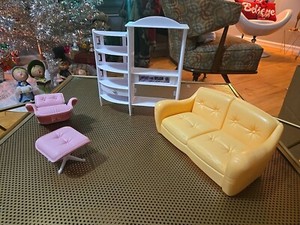 Barbie So Real So Now Family Room Play Set Mattel Incomplete