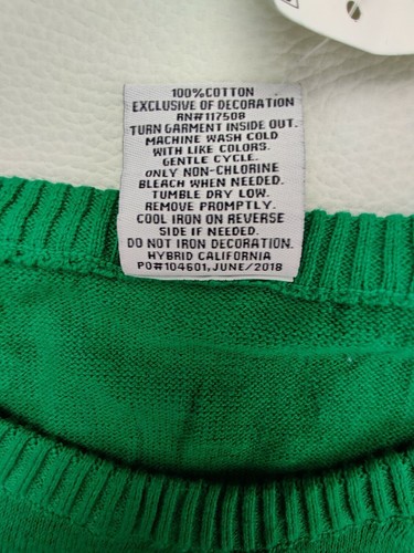 Holiday Sweater Teens XL Just Chillin Penguin Christmas Holiday Green Sweater - Picture 7 of 10